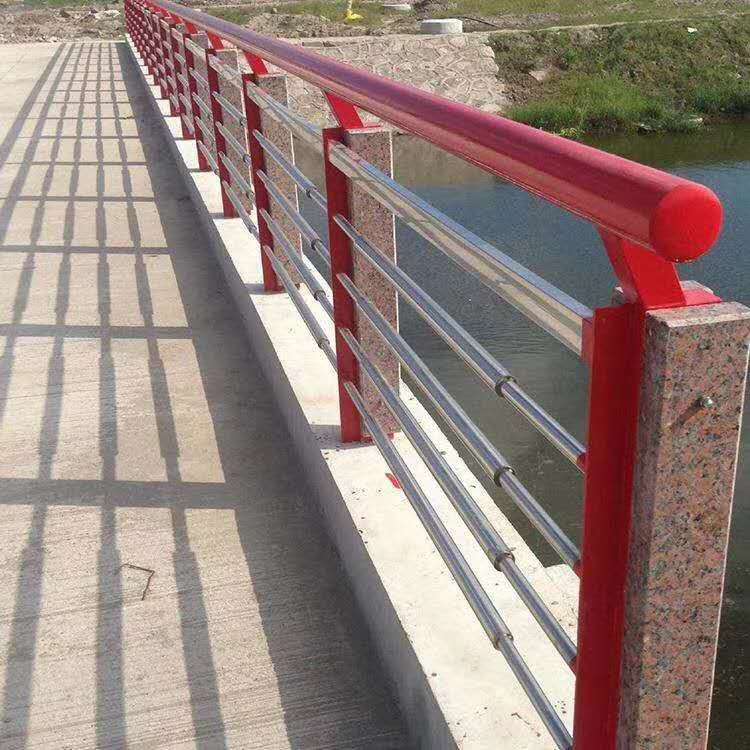 橋梁護(hù)欄